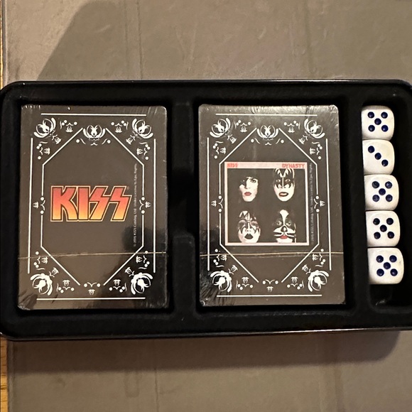 NWT Kiss Logo Double Deck of Playing Cards and Dice - Picture 1 of 7